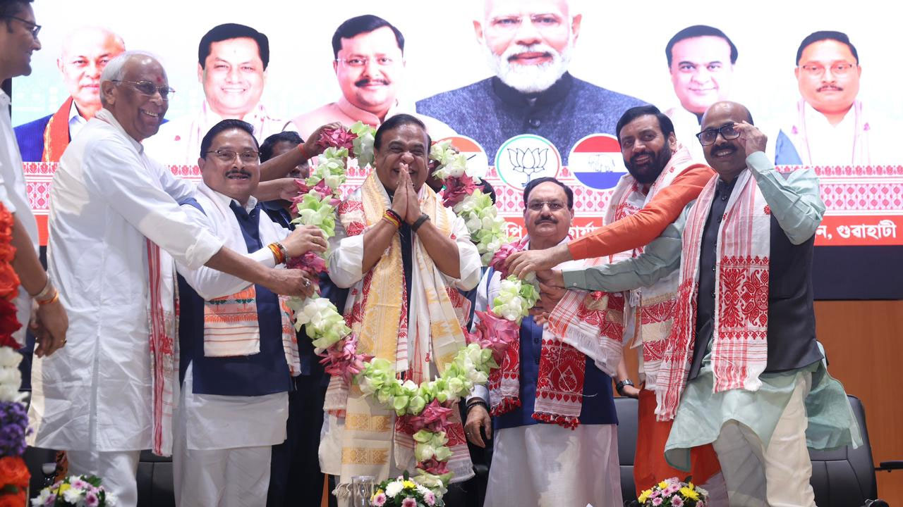 এবারও নিজের পদ ধরে রাখলেন আসামের মুখ্যমন্ত্রী