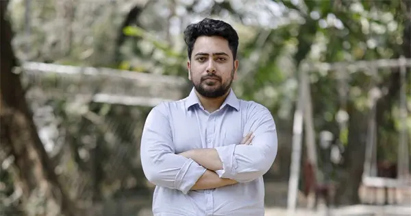 আ.লীগের নিবন্ধন দ্রুত বাতিল করতে হবে বলে মন্তব্য করেছেন এনসিপির আহ্বায়ক নাহিদ ইসলাম। আপনি কি এই বক্তব্য সমর্থন করেন?